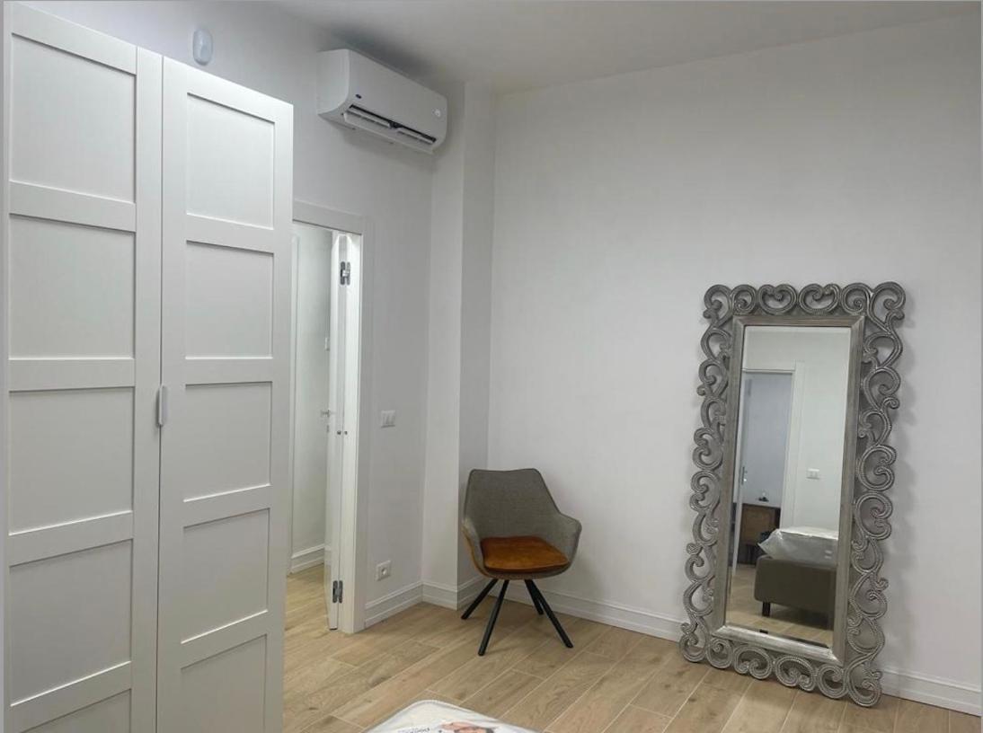 Cola Di Rienzo 243 Relais-a Apartamento